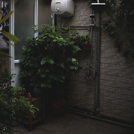The First Ba Trieu Ha Noi Bed & Breakfast Hanoi Eksteriør bilde
