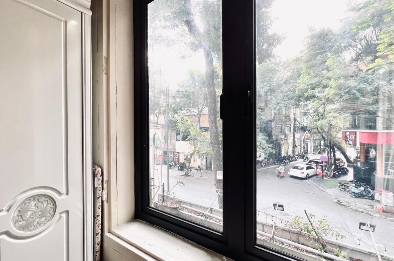 The First Ba Trieu Ha Noi Bed & Breakfast Hanoi Eksteriør bilde