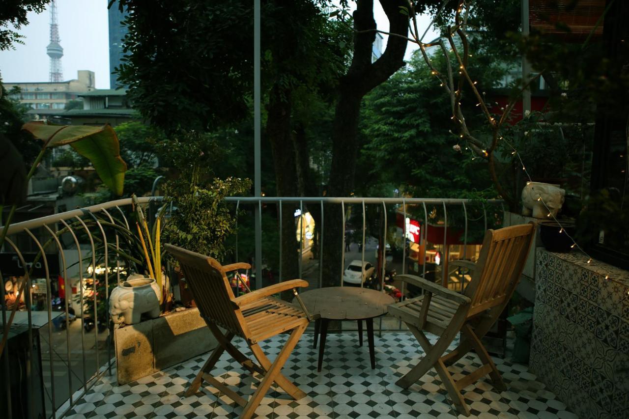 The First Ba Trieu Ha Noi Bed & Breakfast Hanoi Eksteriør bilde